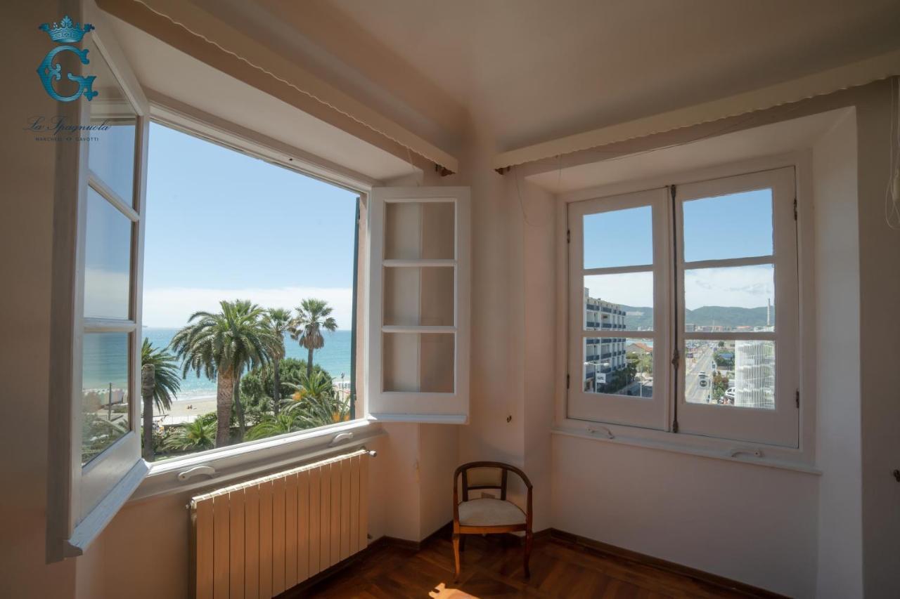La Spagnuola - Villa Cinquecentesca Sul Mare Con Parco Privato Savona Ngoại thất bức ảnh